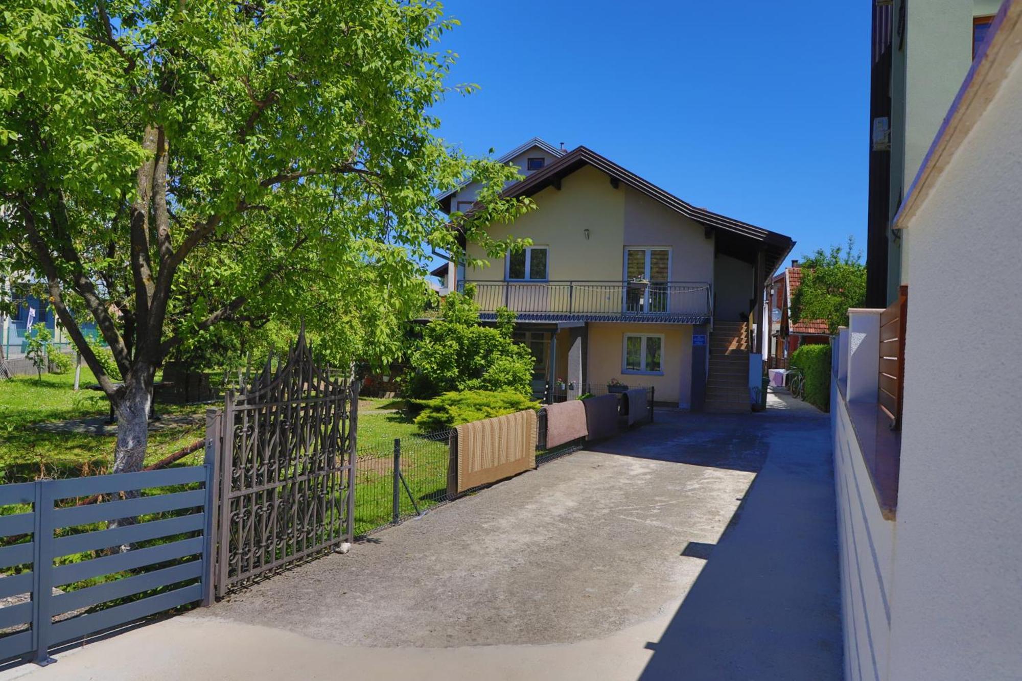Apartman Ozimice 2 Bihać Exterior foto